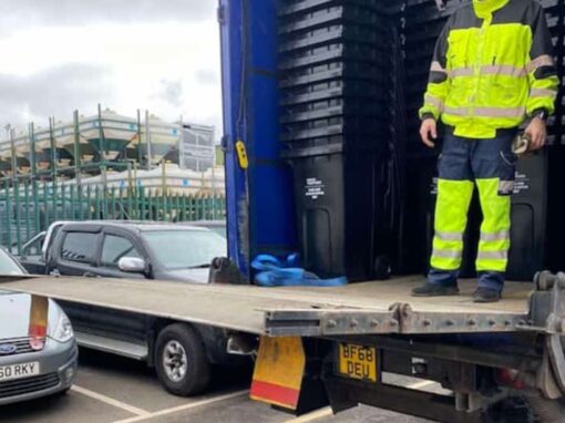 Urgent Tail-Lift Artic Required